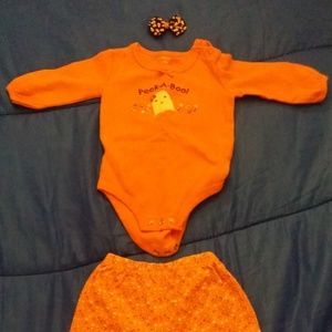 Halloween Outfit Peek-A-Boo! with bow